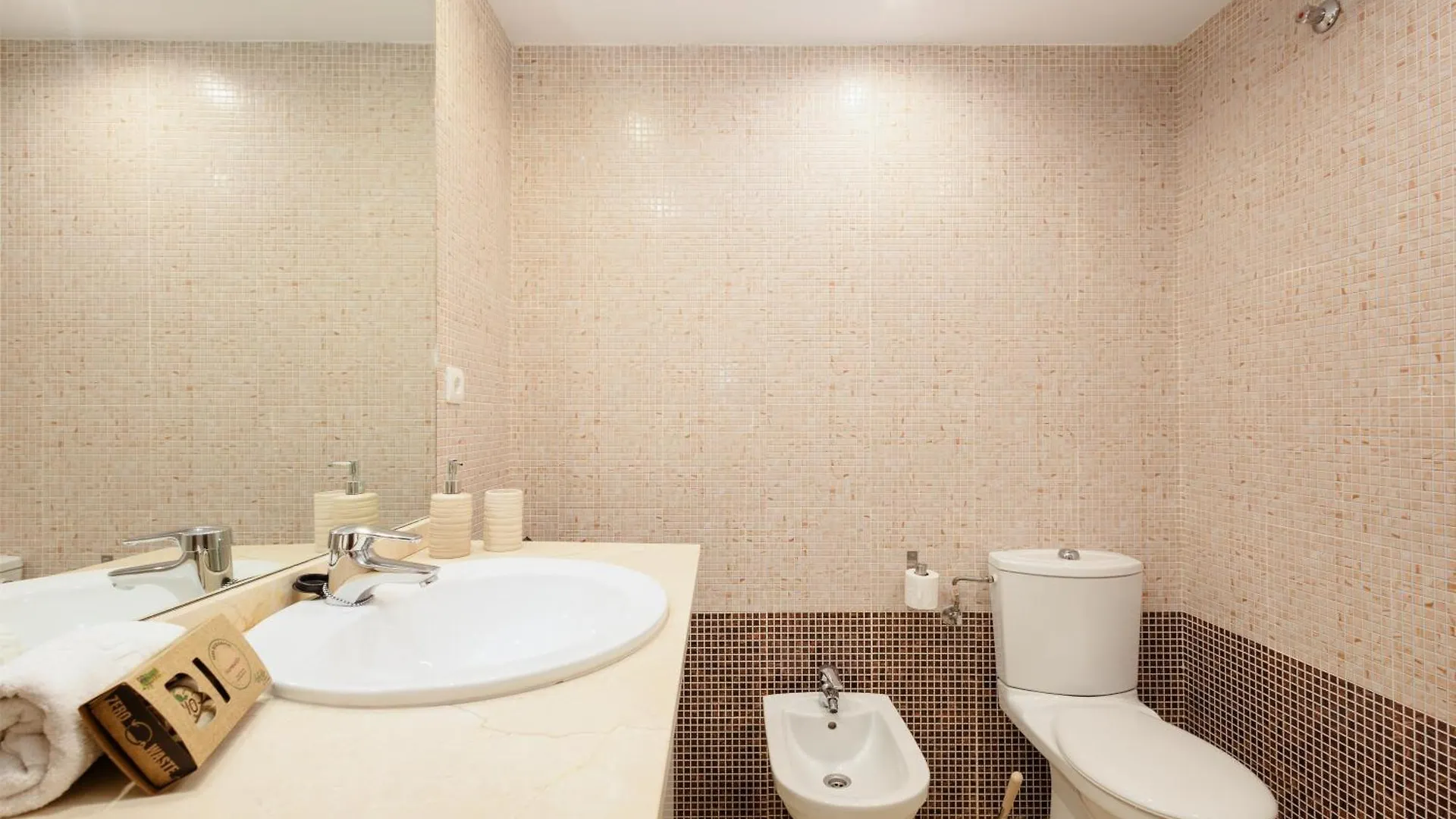 Sea View Apartment With Private Garden And Jacuzzi In Balcones Del Lago, Istan El Angel 0*,  Spain